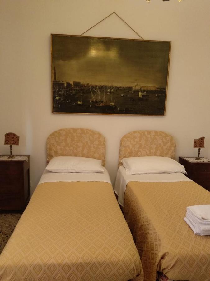 Affittacamere Casa Gialla *